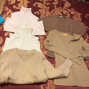 Cashmere sweater collection